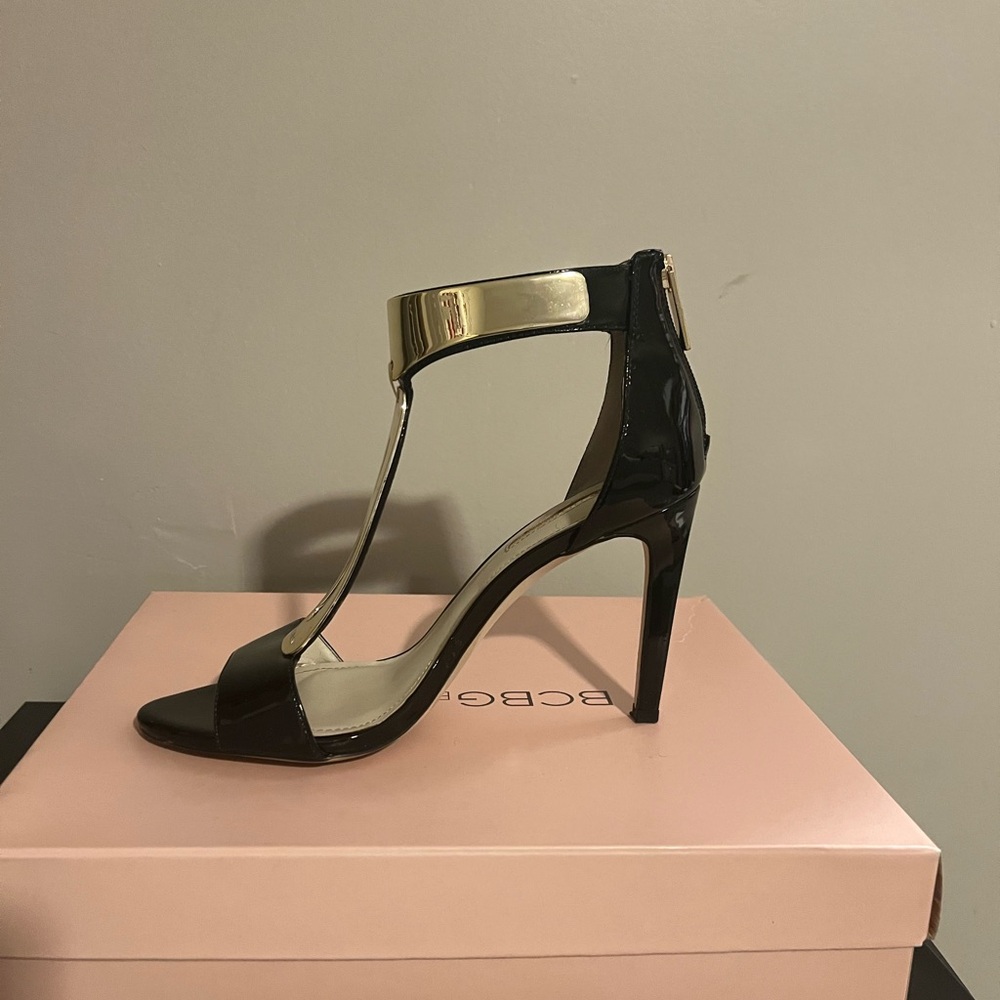 BCBG Black and Gold Women's Heels